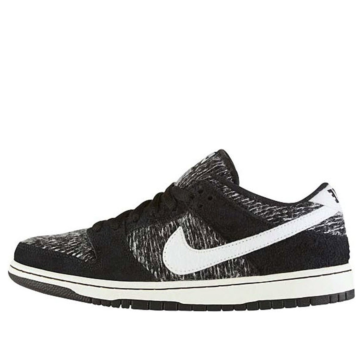 Nike Dunk Low Warmth Black  685174-005 Signature Shoe